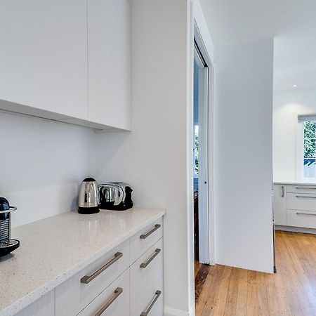 Gem On Gillean - Havelock North Holiday Home Екстериор снимка