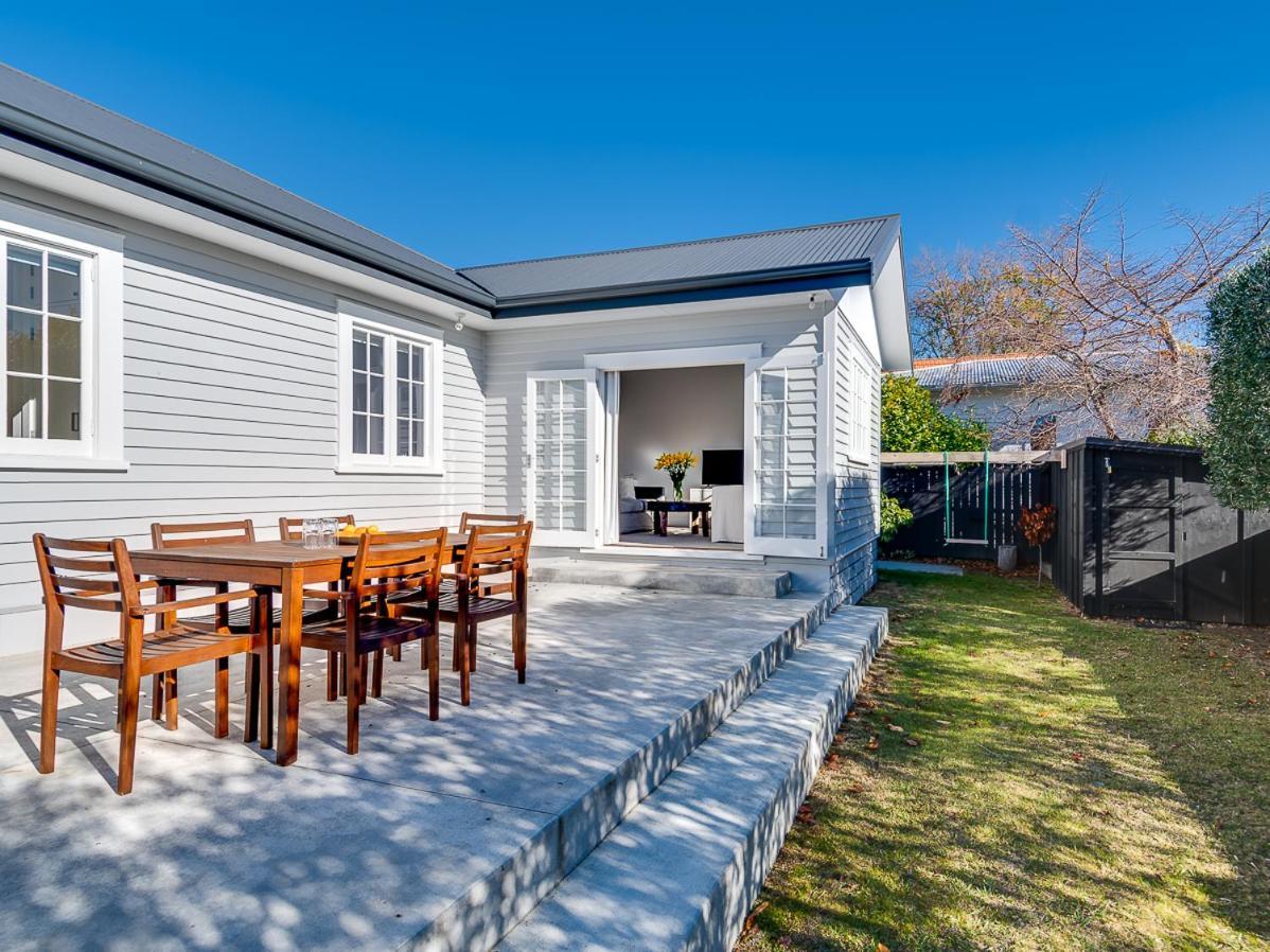 Gem On Gillean - Havelock North Holiday Home Екстериор снимка